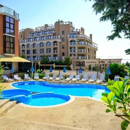 Beach Apartment Rose Golden Sands Esterno foto