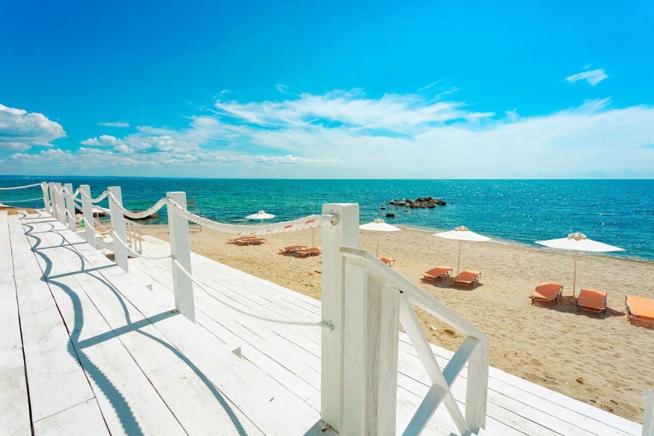 Beach Apartment Rose Golden Sands Esterno foto
