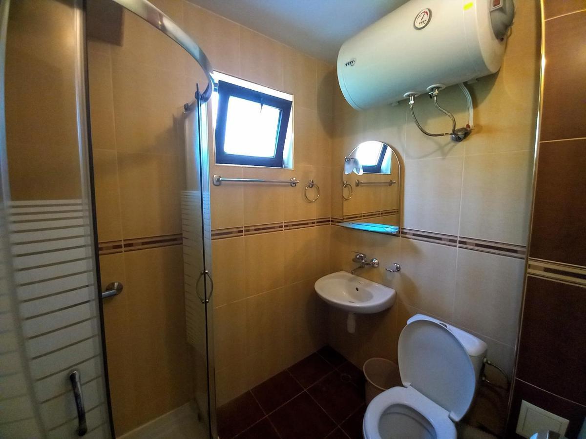 Beach Apartment Rose Golden Sands Esterno foto